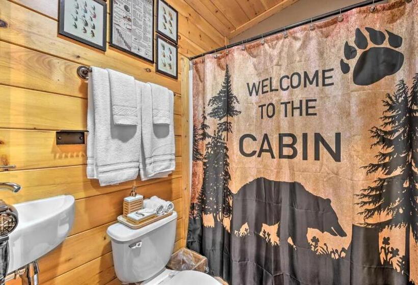 景色の見える一ベッドルームアパートメント, The Lodge Nantahala River