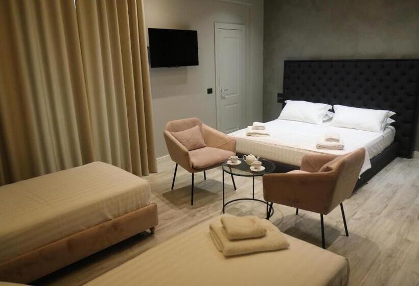 带阳台标准四人间, Ardenica Boutique