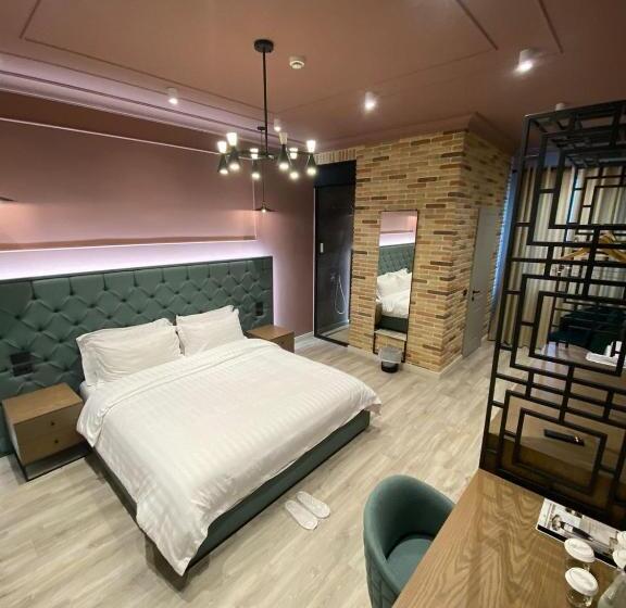 带大床的标准间, Ardenica Boutique