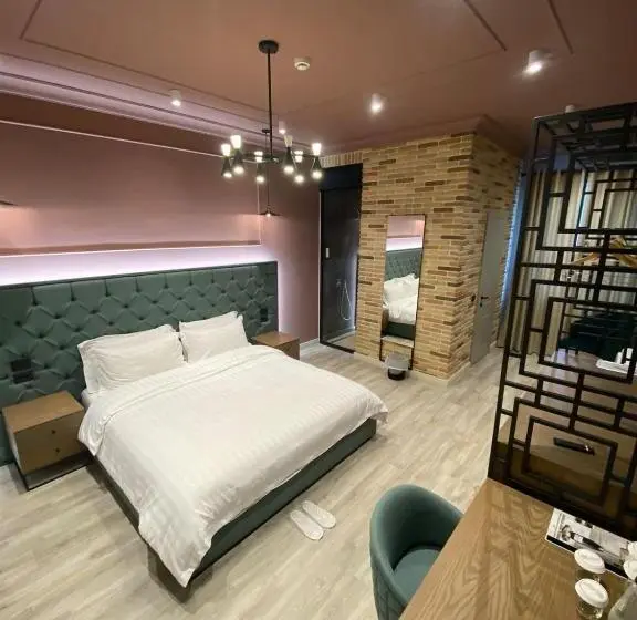 اتاق استاندارد با تخت بزرگ, Ardenica Boutique