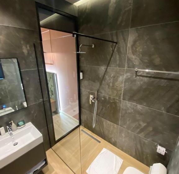 带大床的标准间, Ardenica Boutique