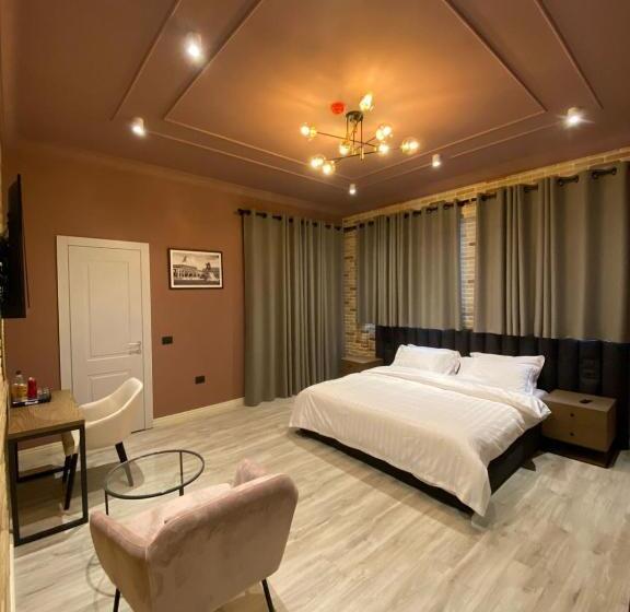 带阳台的豪华间, Ardenica Boutique