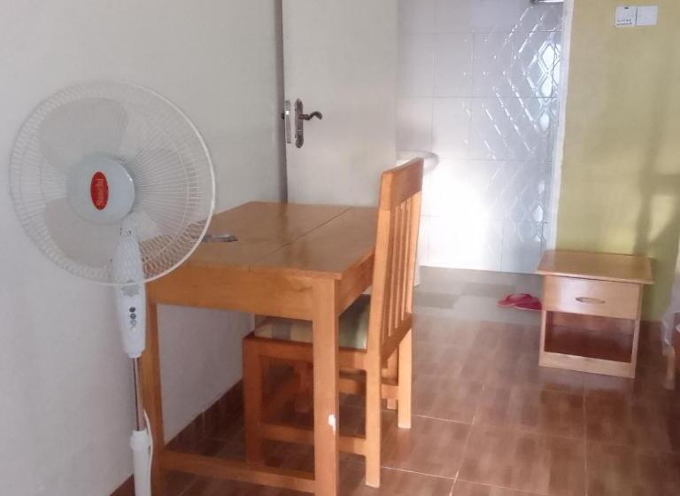 اتاق اکونومی, Dream Jet Cottages