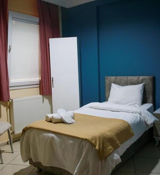 اتاق استاندارد یک نفره, Daisy