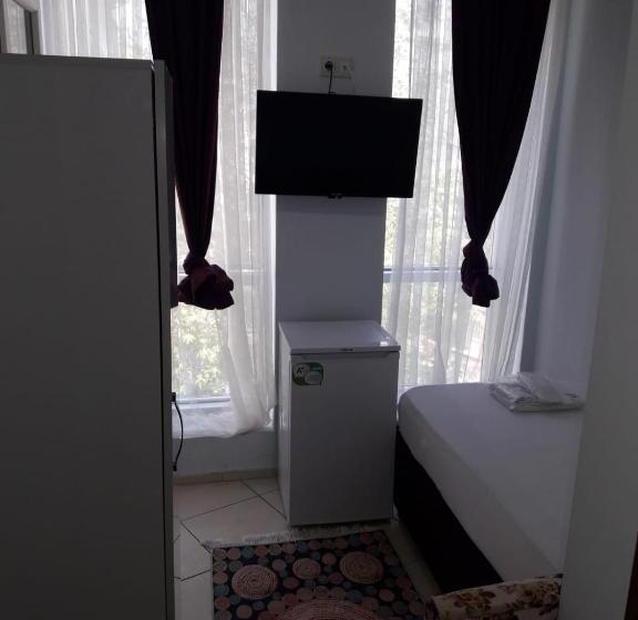 اتاق استاندارد یک نفره, Daisy