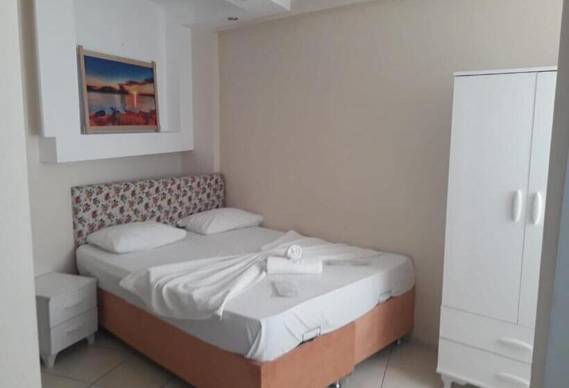 اتاق استاندارد سه نفره, Daisy