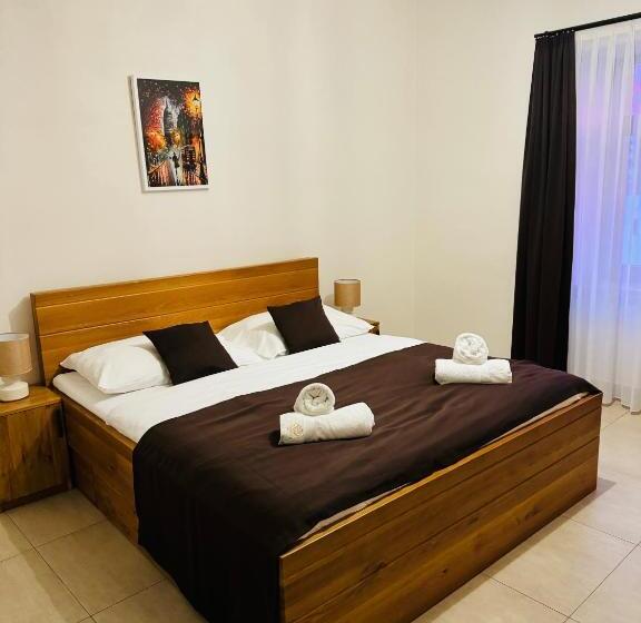 Апартаменты 2 Спальни, Hejtmanka