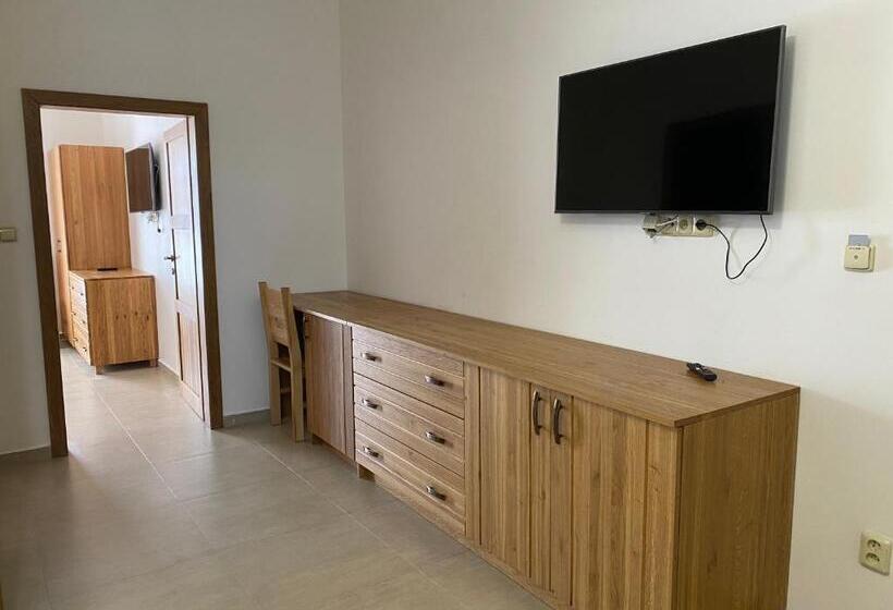 Апартаменты 2 Спальни, Hejtmanka