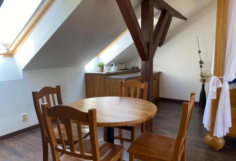 Апартаменты Deluxe 1 Спальня, Hejtmanka