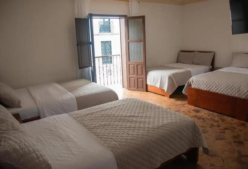 Familiekamer, Lili   Popayán