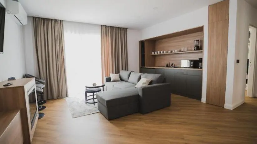 １ベッドルームのデラックスアパートメント, Panoramic Colibita