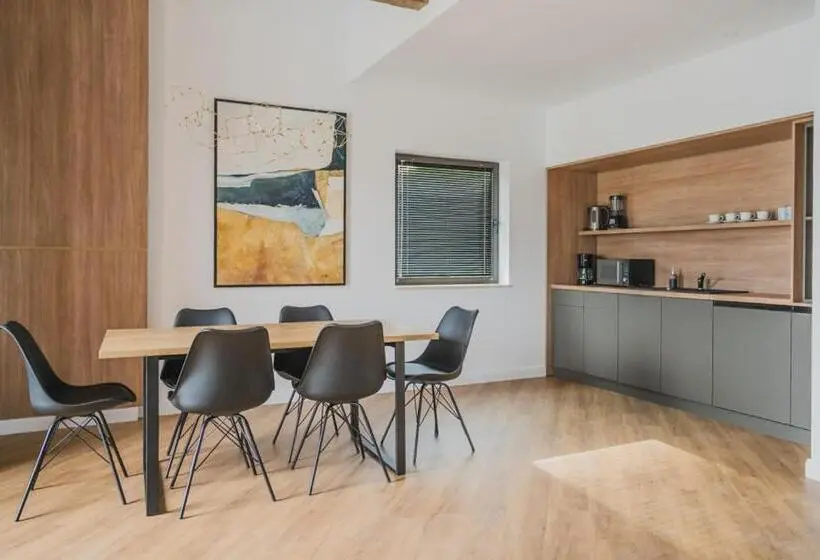 １ベッドルームのデラックスアパートメント, Panoramic Colibita