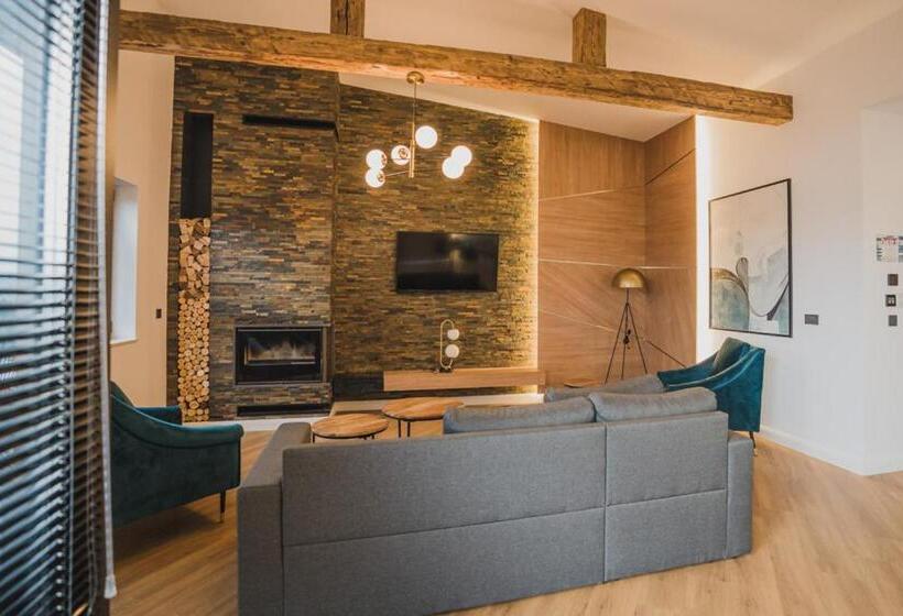 Апартаменты 1 Спальня Вид на Бассейн, Panoramic Colibita