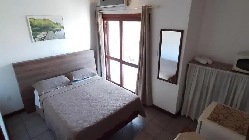 スイート, Residencial Da Praça Garopaba