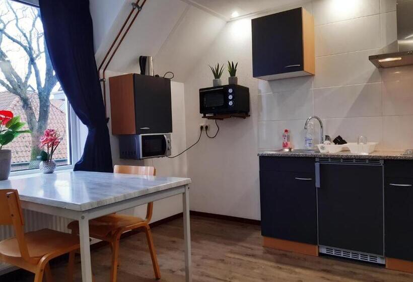 דירת חדר, Pension Het Hoefijzer