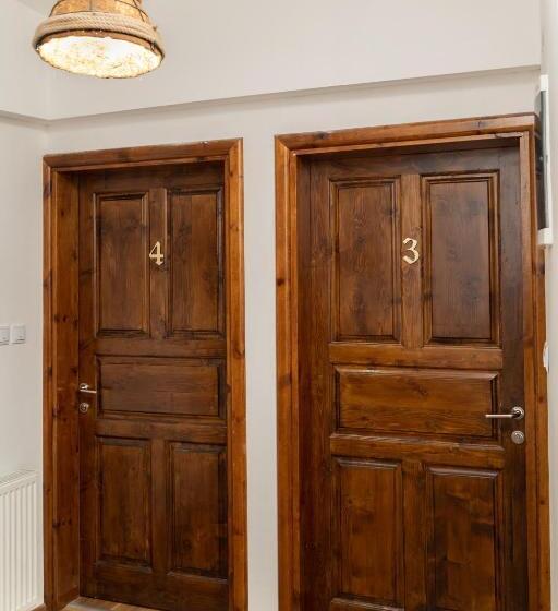 آپارتمان 1 خوابه, Villa Adelaida