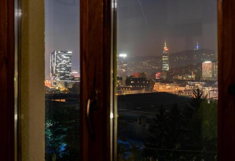 آپارتمان 1 خوابه, Villa Adelaida