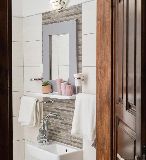 آپارتمان 1 خوابه, Villa Adelaida