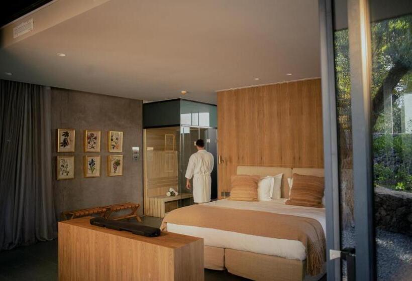 Люкс, Susana Balbo Winemaker´s House