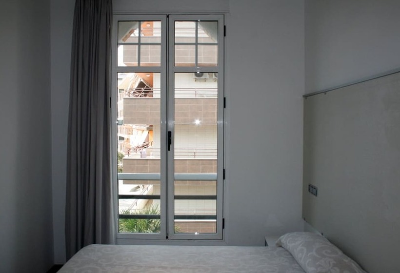 דירה בת חדר שינה 1 צדדית נוף לים, Apartamentos Senabre Palais