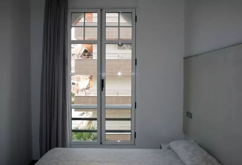 サイドシービュー１ベッドルームアパートメント, Apartamentos Senabre Palais
