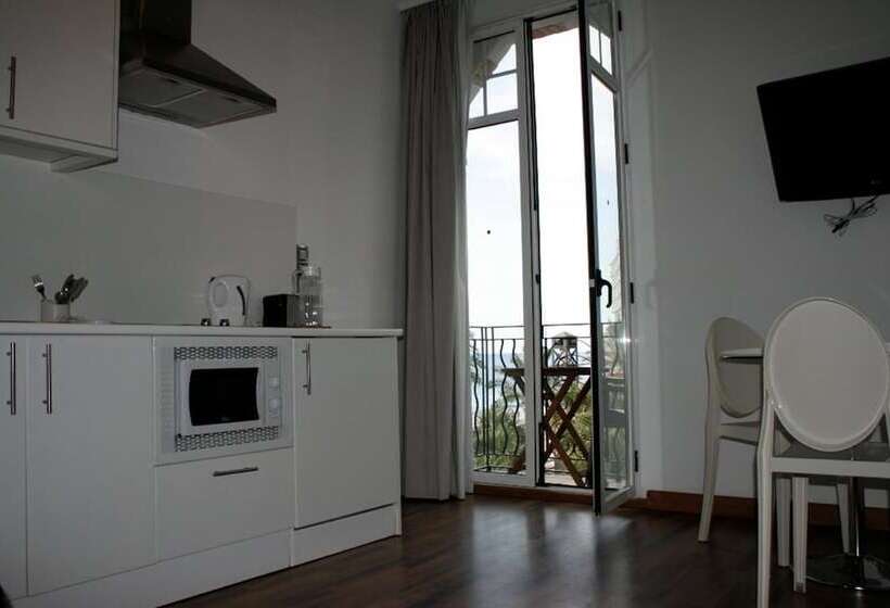 דירה בת חדר שינה 1 צדדית נוף לים, Apartamentos Senabre Palais