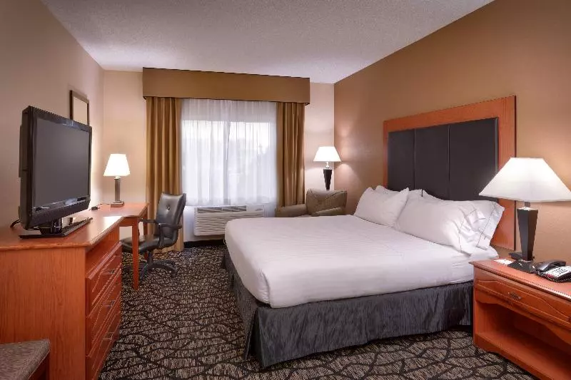 キングサイズベッドのスタンダードルーム, Holiday Inn Express Hotel & Suites Grand Junction, An Ihg