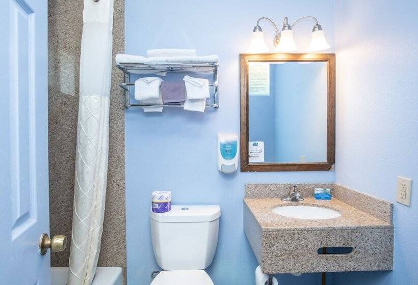 شقة غرفتين, Aqua Breeze Inn