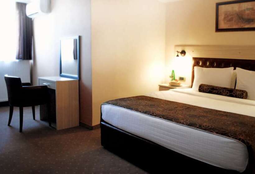 سوییت, Belgrade City