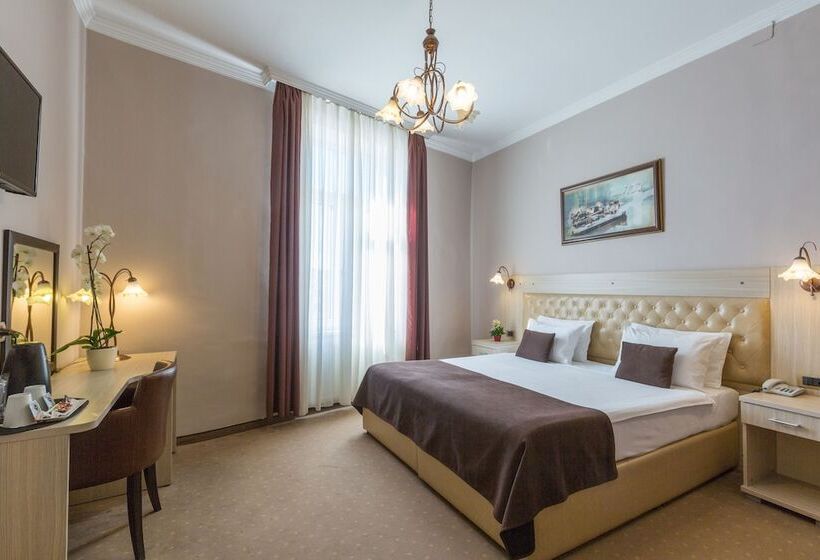 اتاق سوپریور, Belgrade City