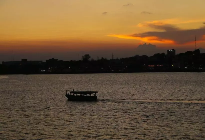 ダブルベッドスタンダードルーム, Best Western Riviera Tuxpan