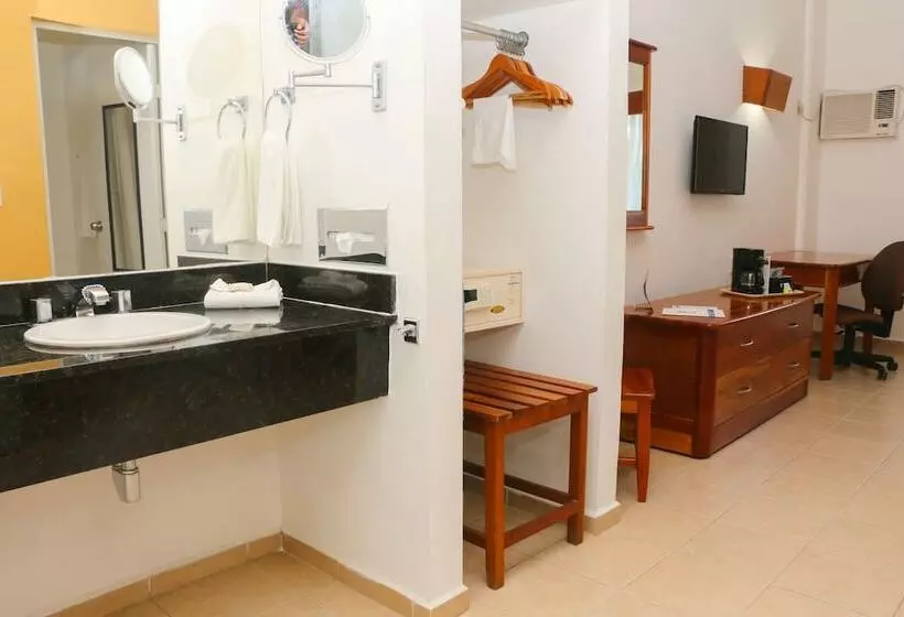 ダブルベッドスタンダードルーム, Best Western Riviera Tuxpan