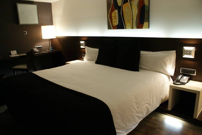 스위트 킹사이즈 침대, Holiday Inn Express Hotel & Suites Suffolk, An Ihg