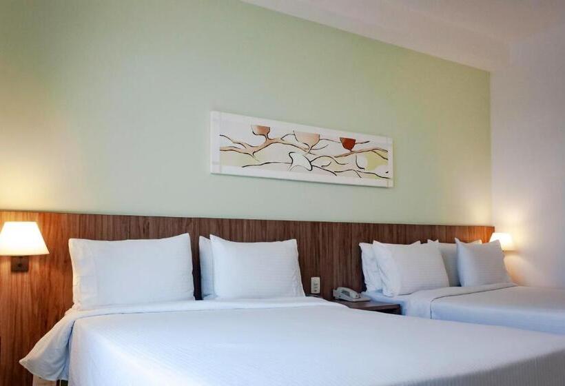Номер Стандарт 2 Двуспальные Кровати, Holiday Inn Manaus, An Ihg