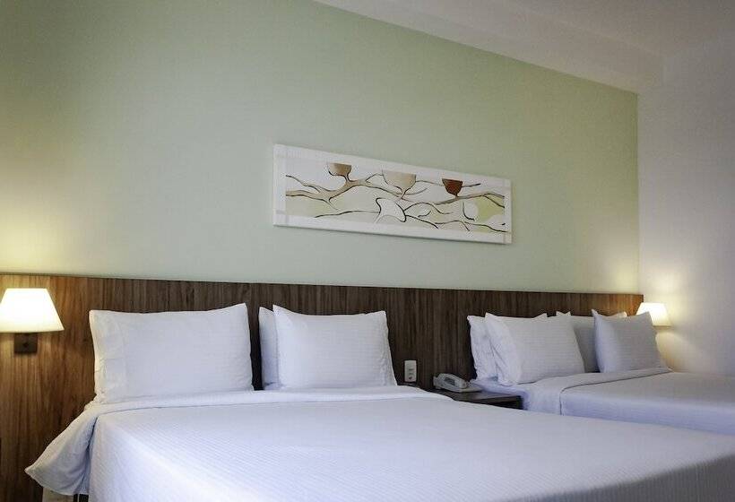 غرفه قياسيه سريرين مزدوجين, Holiday Inn Manaus, An Ihg
