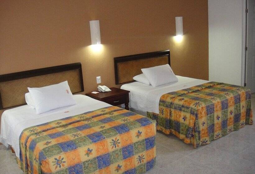 غرفه قياسيه سريرين مزدوجين, Maria Jose