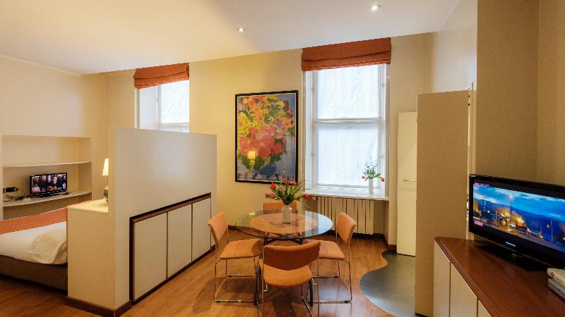 استودیوی استاندارد, Residence Sacchi Apart
