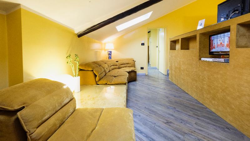 استودیو ساده, Residence Sacchi Apart