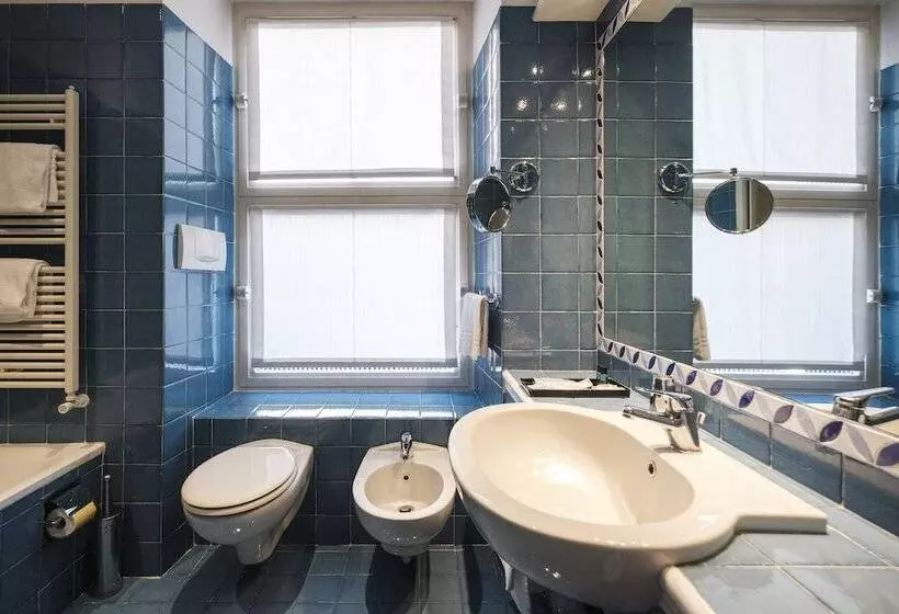استودیوی استاندارد, Residence Sacchi Apart