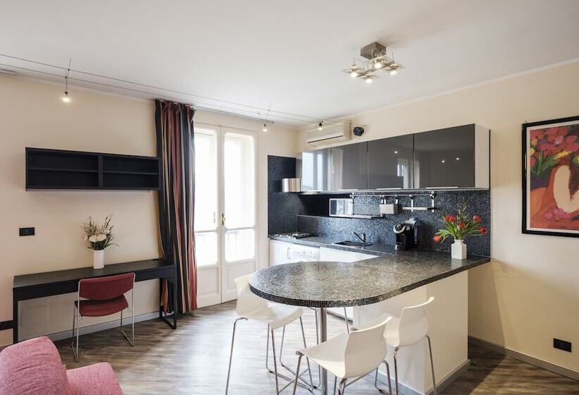 استودیوی استاندارد, Residence Sacchi Apart