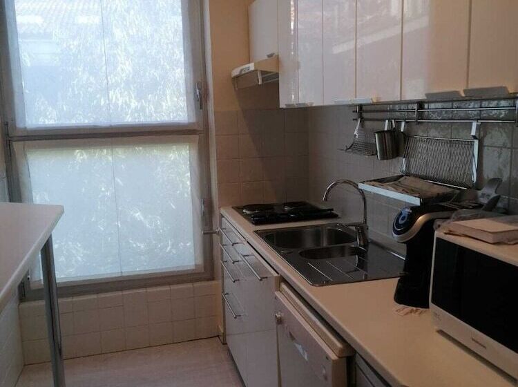 آپارتمان لوکس 1 خوابه, Residence Sacchi Apart