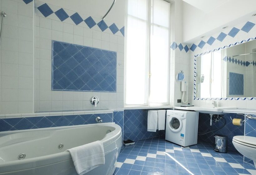 جناح, Residence Sacchi Apart