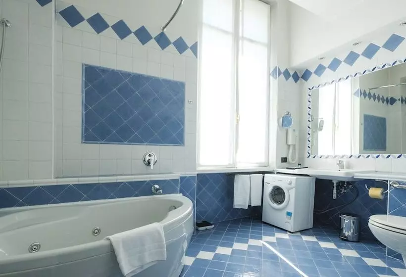 سوییت, Residence Sacchi Apart