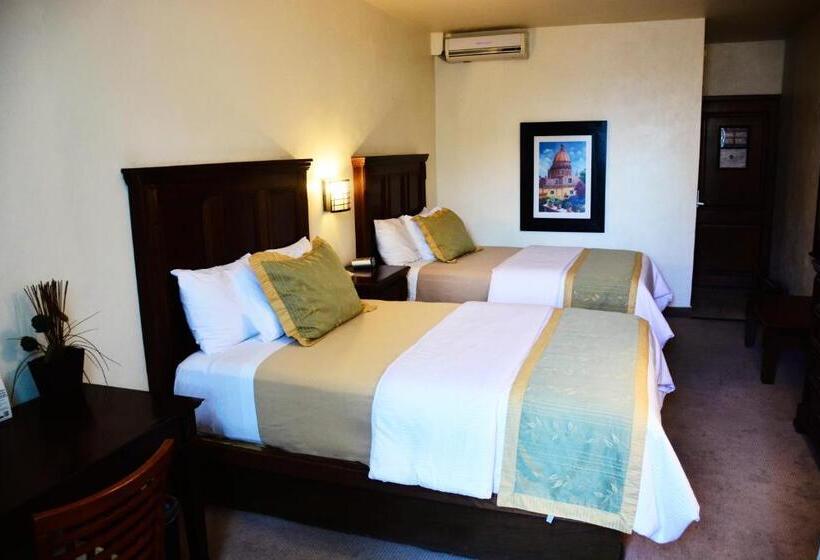 غرفه قياسيه سريرين مزدوجين, San Carlos Tequisquiapan