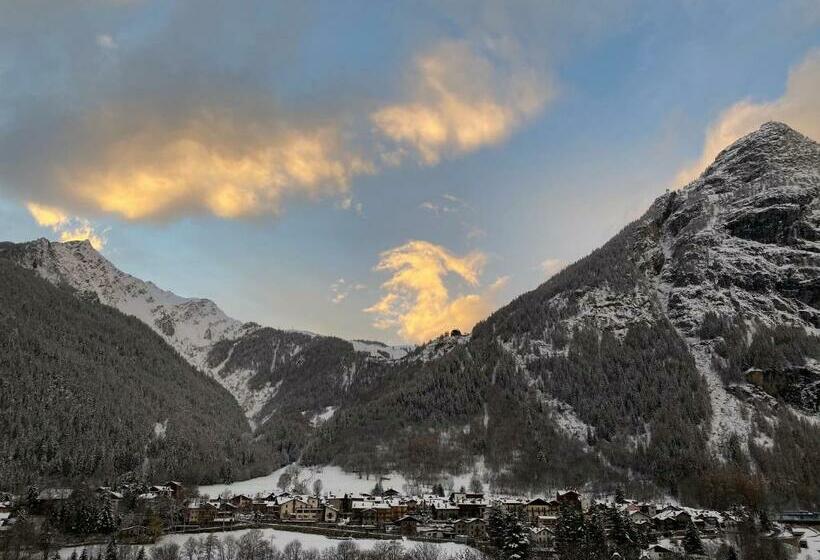 Номер Стандарт, Walser Courmayeur