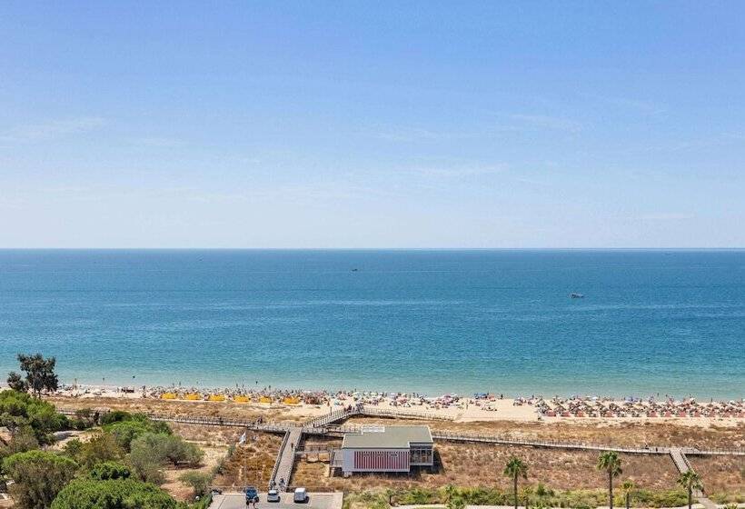 Студия Стандарт Вид на Море, Wyndham Residences Alvor Beach