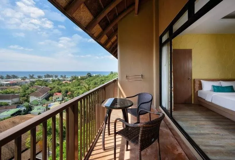 オーシャンビューファミリールーム, Karon Phunaka Resort