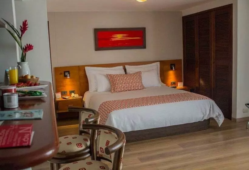 スイート, Leblón Suites