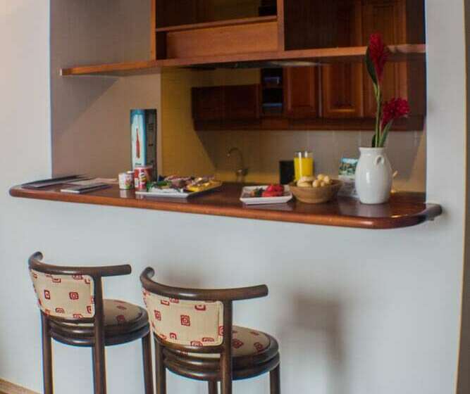 스위트, Leblón Suites