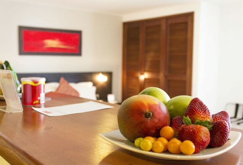 套房, Leblón Suites